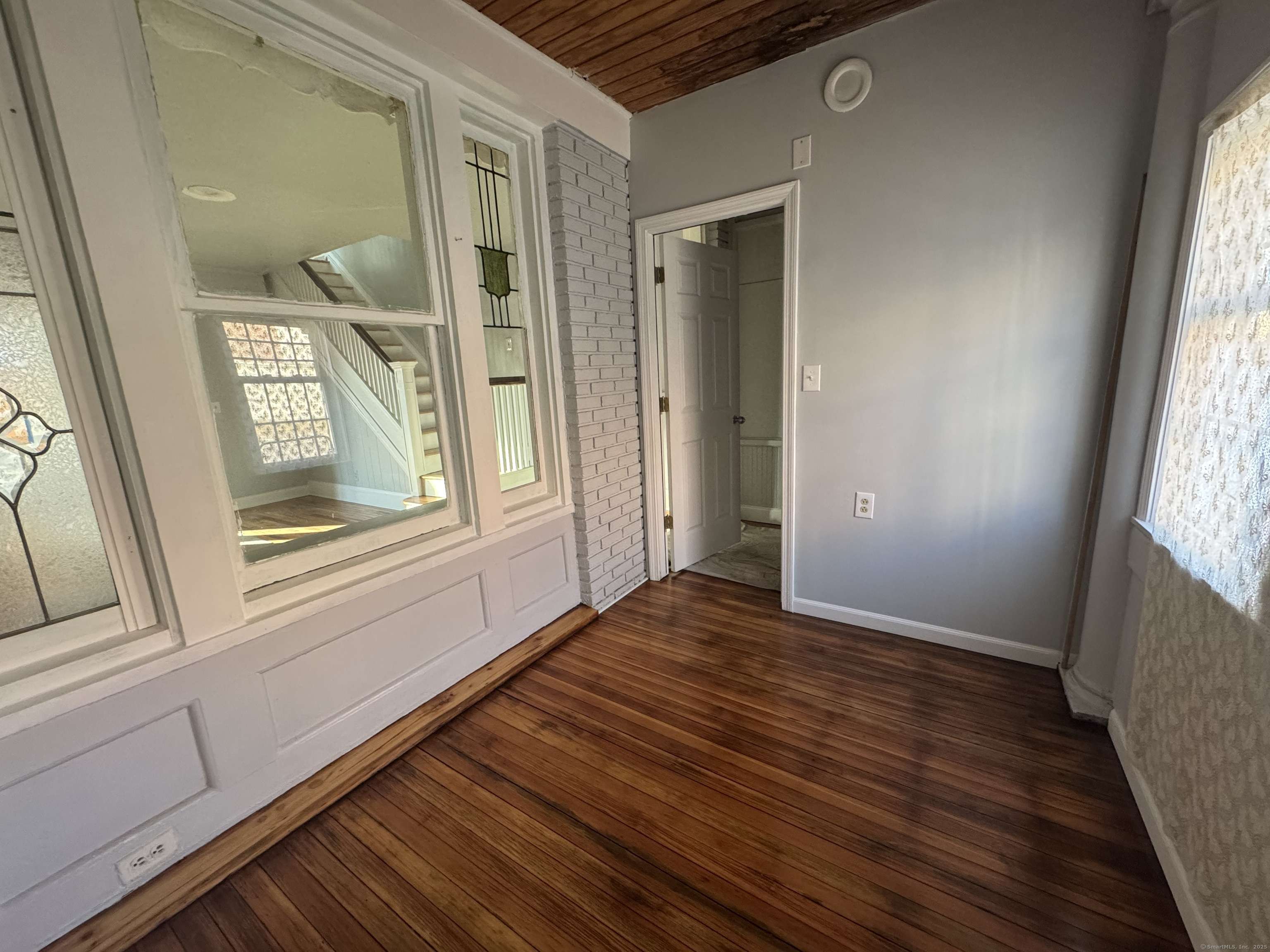 Bridgeport, CT 06610,1761 Central Avenue