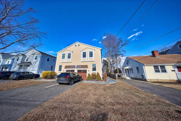 Fairfield, CT 06824,87 Forest Avenue #87