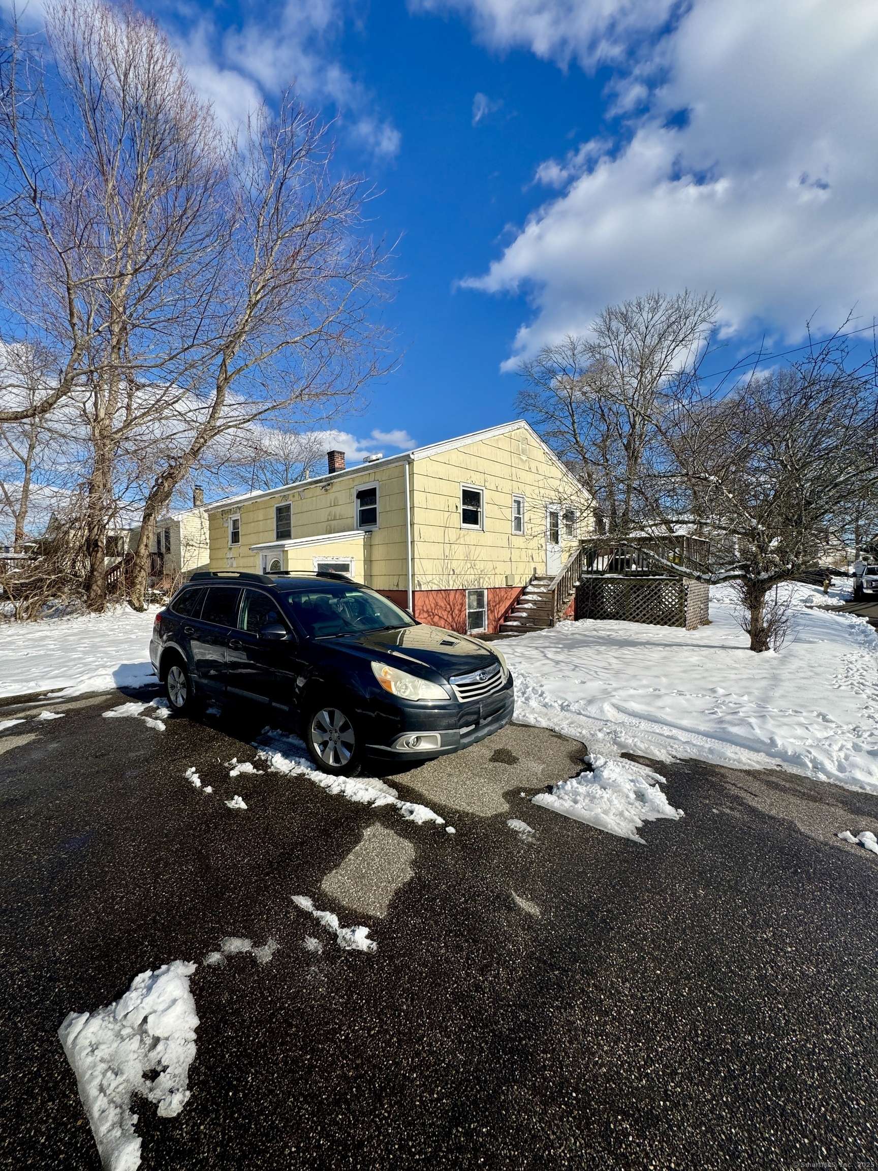 Milford, CT 06460,44 Chester Street