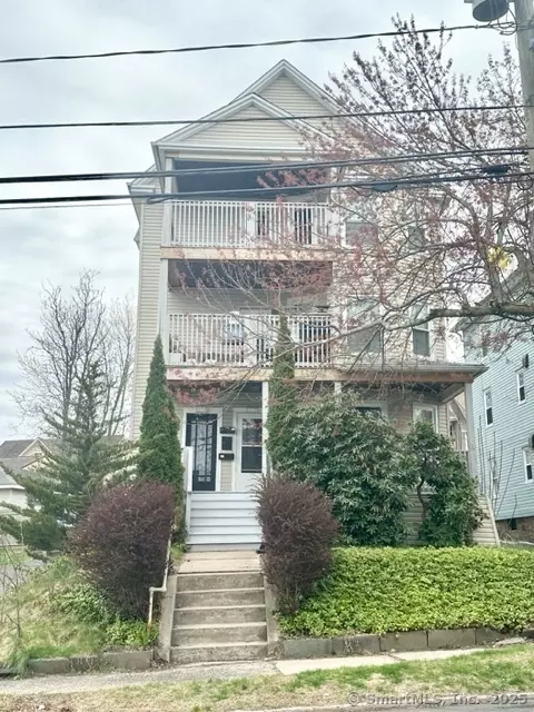270 Linwood Street #3rd fl, New Britain, CT 06052