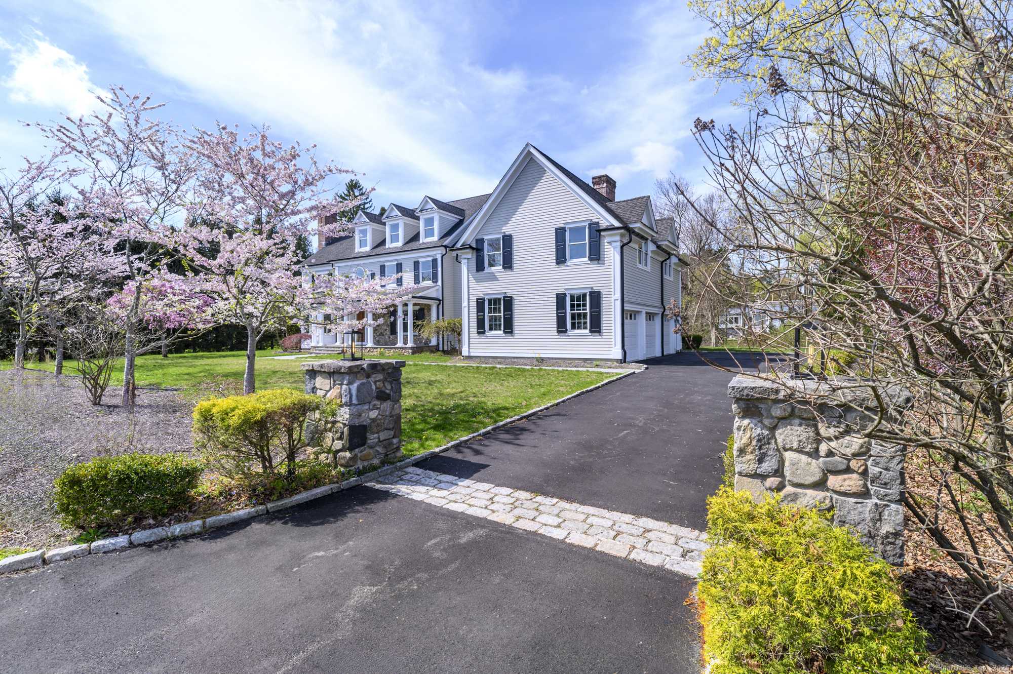 Stamford, CT 06903,40 Hoyclo Road