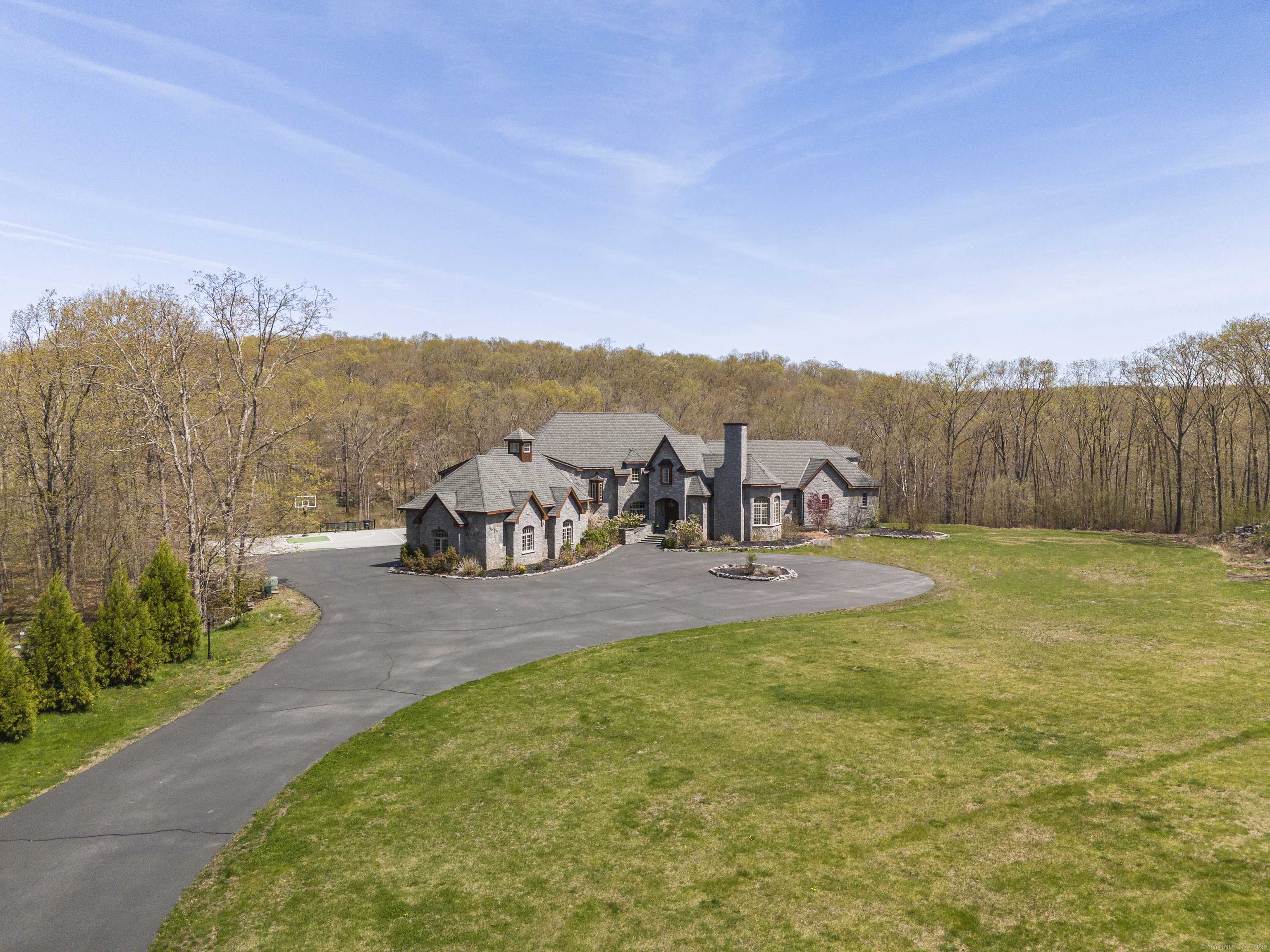 Killingworth, CT 06419,131 Burr Hill Road
