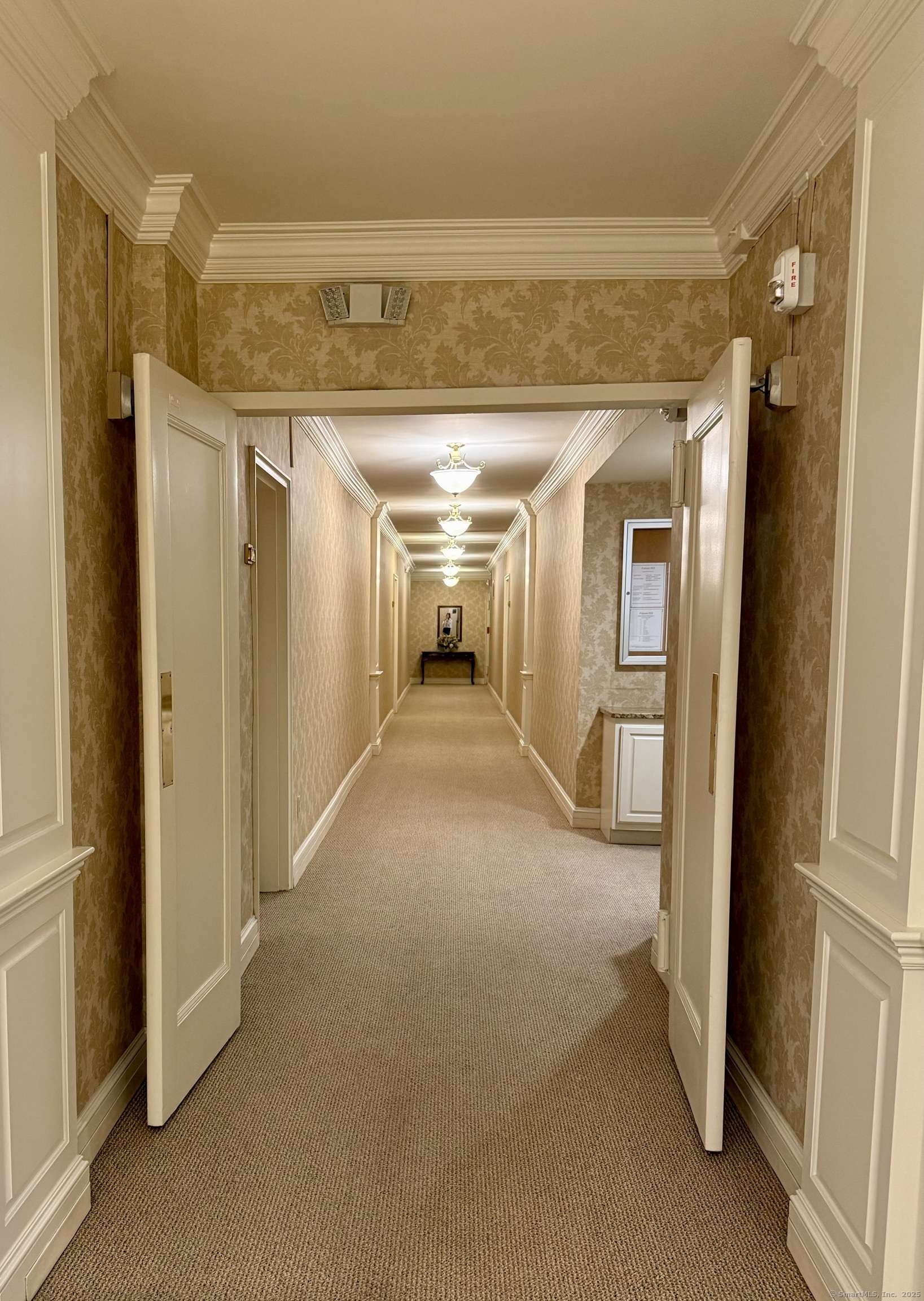 Greenwich, CT 06830,3 Putnam Hill Road #3F