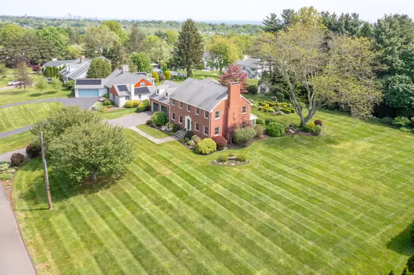 Wethersfield, CT 06109,Thornbush Road