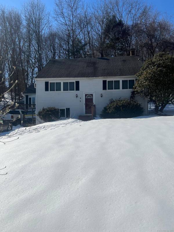 42 Roseland Park Road, Woodstock, CT 06281