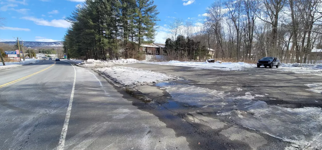 1032 Meriden Waterbury Turnpike, Southington, CT 06849