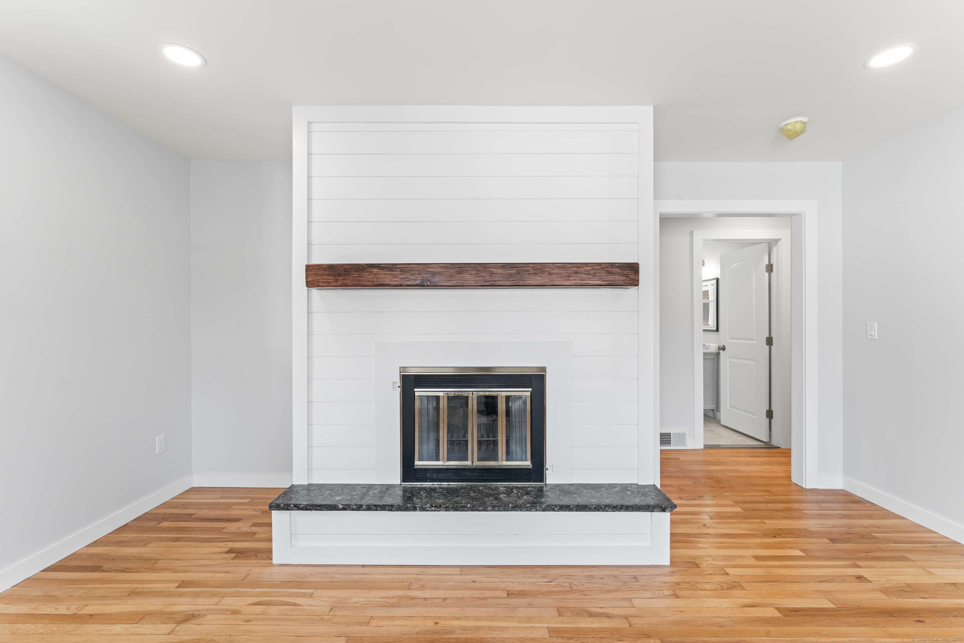 Wolcott, CT 06716,112 Long Swamp Road