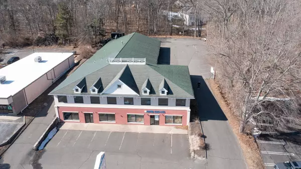 Orange, CT 06477,477 Boston Post Road