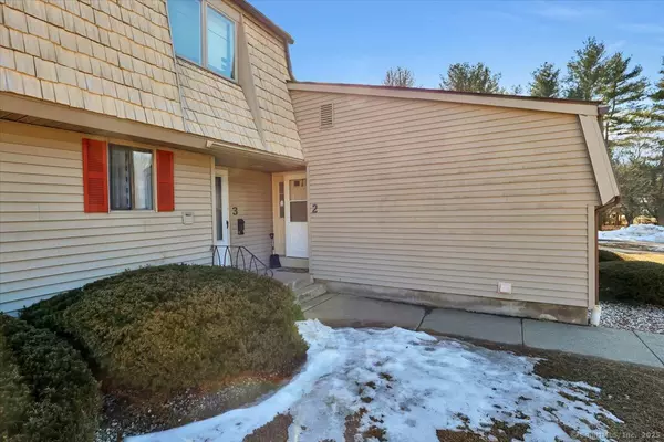 2 Locust Circle #2, Rocky Hill, CT 06067