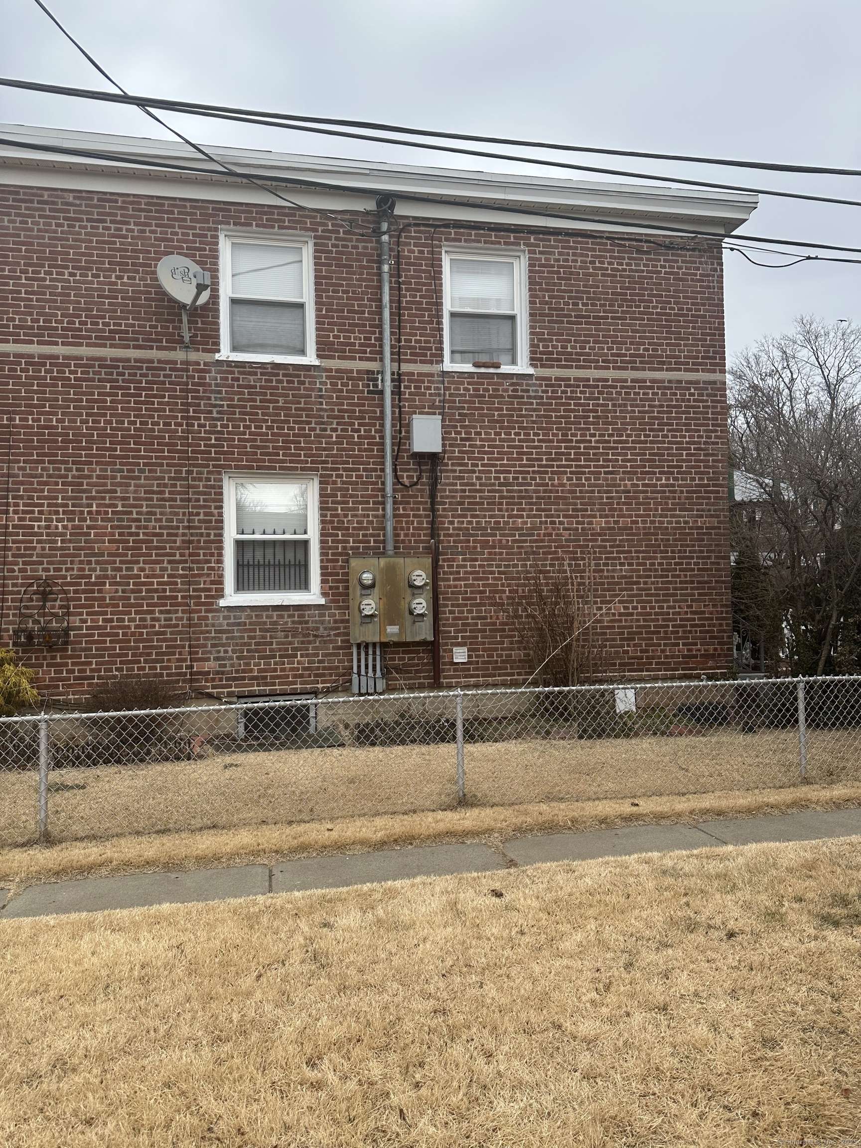 Bridgeport, CT 06610,Building 17 Court A #47