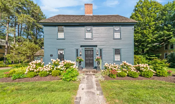 337 Main Street South, Woodbury, CT 06798