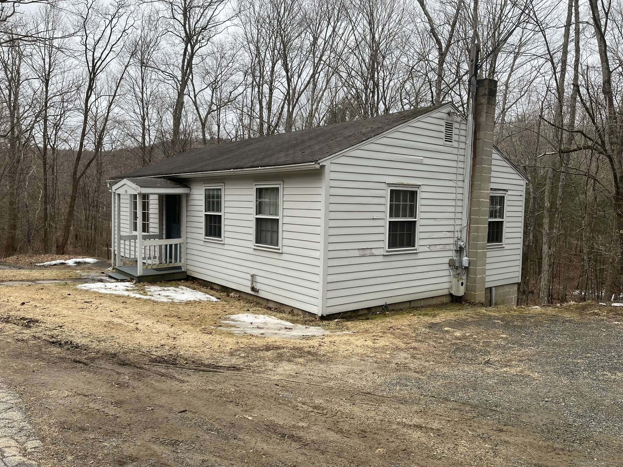 Woodbury, CT 06798,439 Washington Road