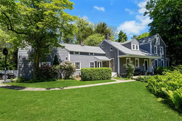 Darien, CT 06820,64 Old Kings Highway South