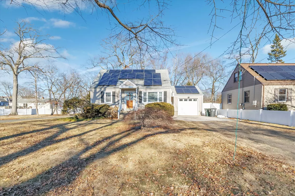 Milford, CT 06460,66 South Woodland Drive