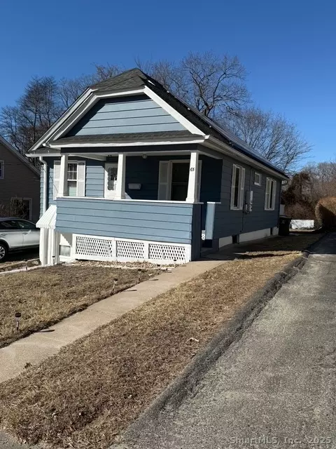 65 Woodbine Street, Waterbury, CT 06705