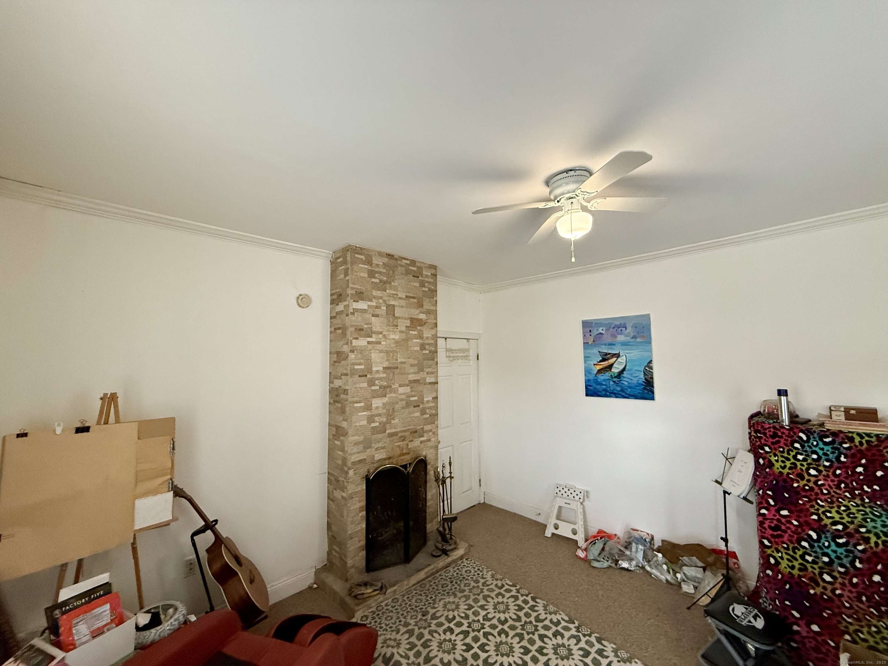 Norwich, CT 06360,17 Maple Street