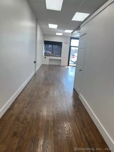 New Haven, CT 06511,1386 State Street