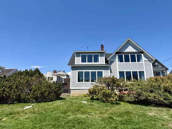 Stonington, CT 06378,2 School Street