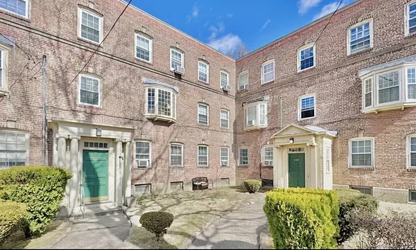 610 Wilmot Avenue #4, Bridgeport, CT 06607