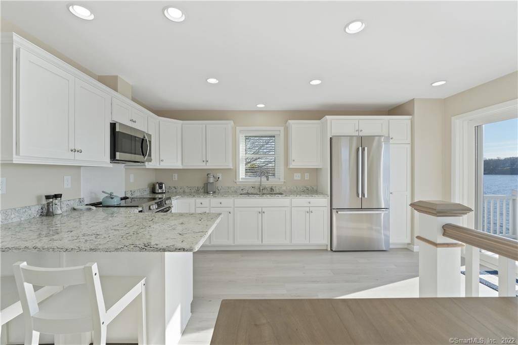 Guilford, CT 06437,94 Great Harbor Road