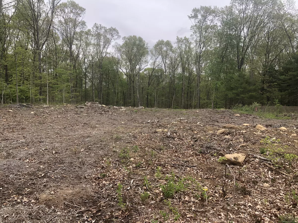 Norwich, CT 06360,67 Briar Hill Road