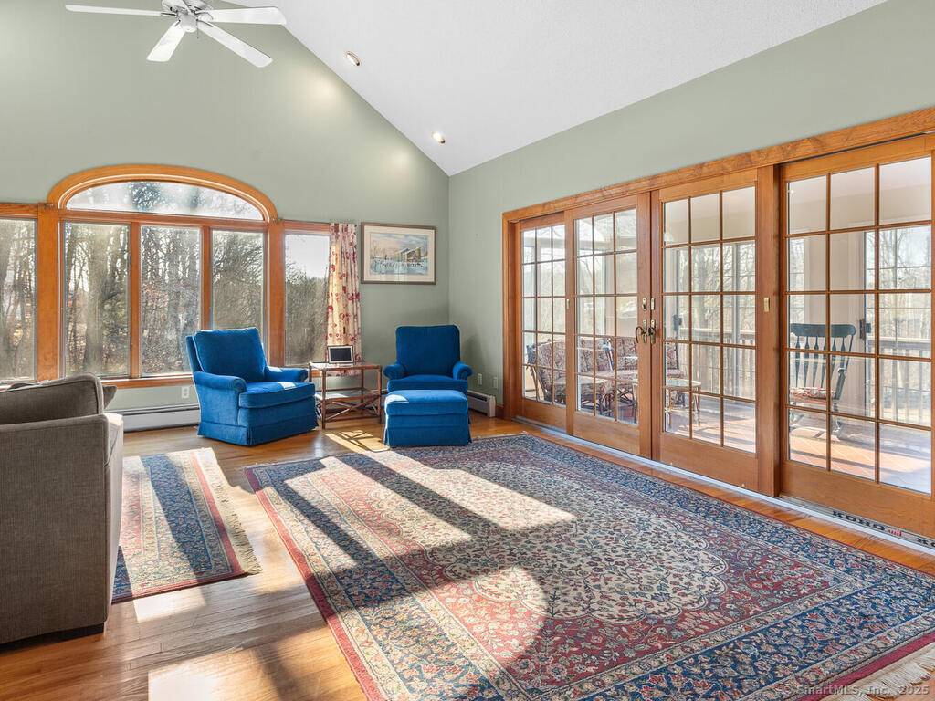 Bristol, CT 06010,243 Hollyberry Road