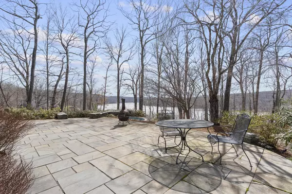 East Hampton, CT 06424,29 High Point Drive