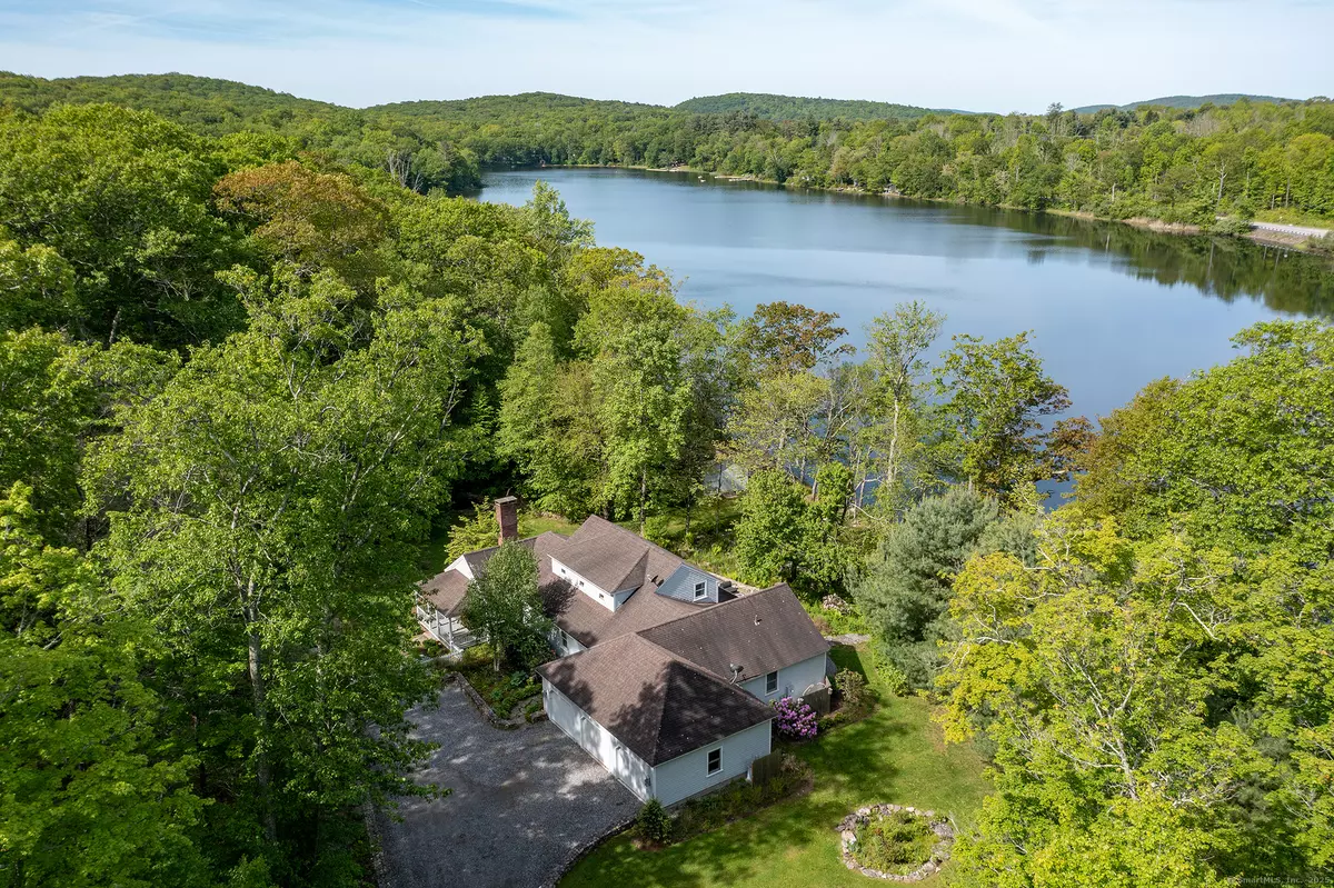 Morris, CT 06763,56 Mount Tom Passway