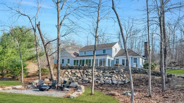 56 Mount Tom Passway, Morris, CT 06763