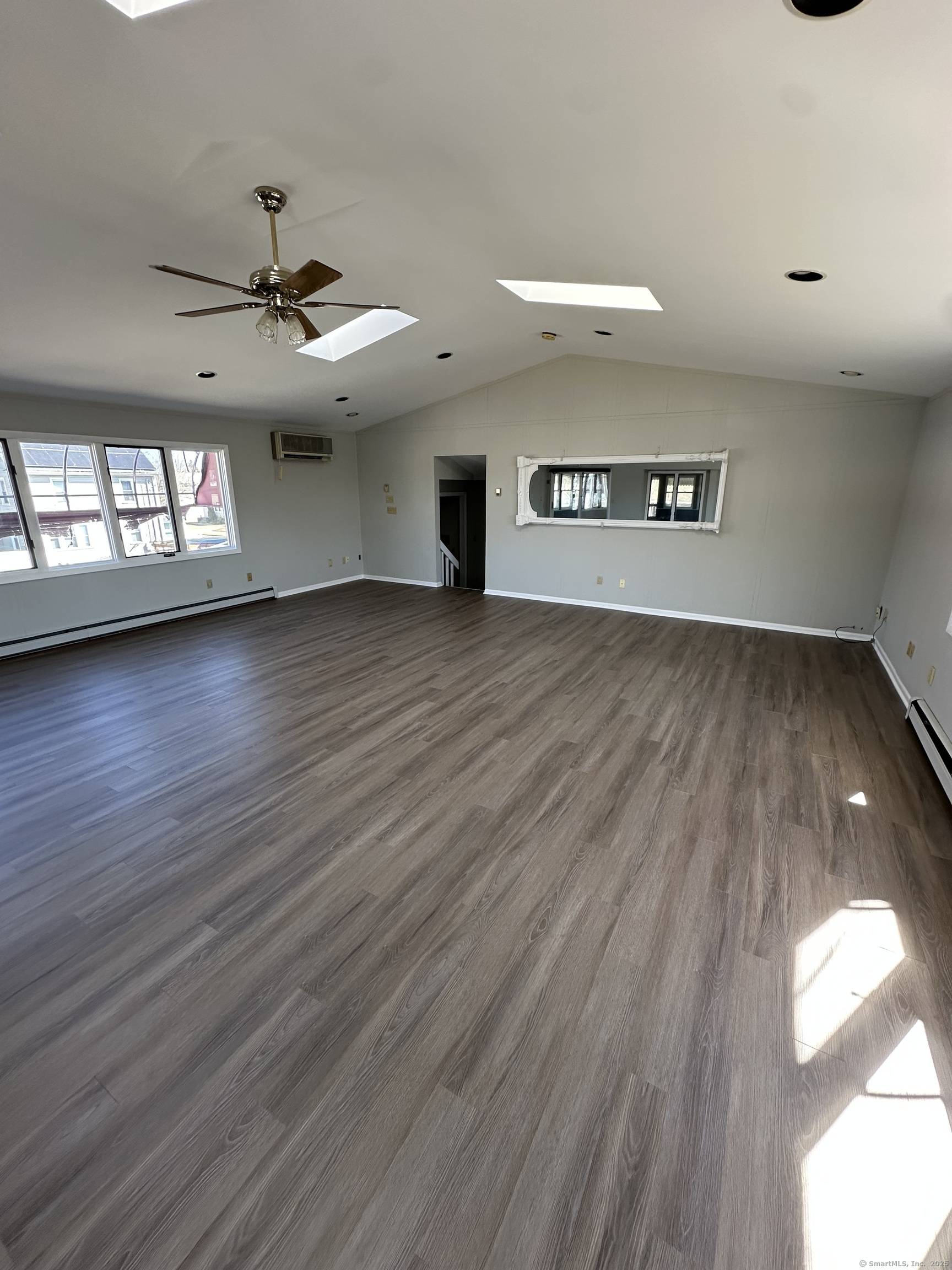 Stratford, CT 06615,477 Sedgewick Avenue #2nd Floor