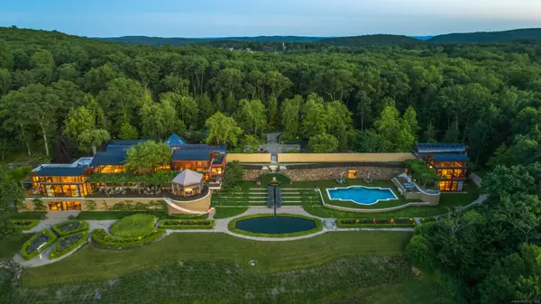 Washington, CT 06777,220-226 Tinker Hill Road