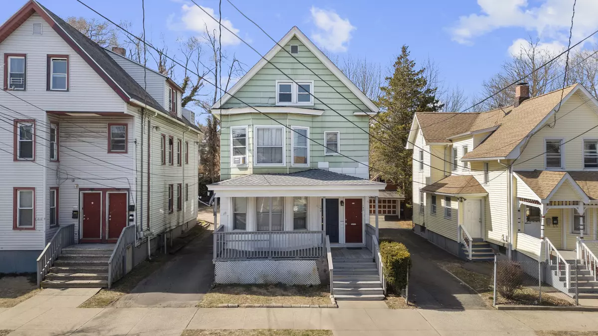 New Haven, CT 06513,190 Farren Avenue