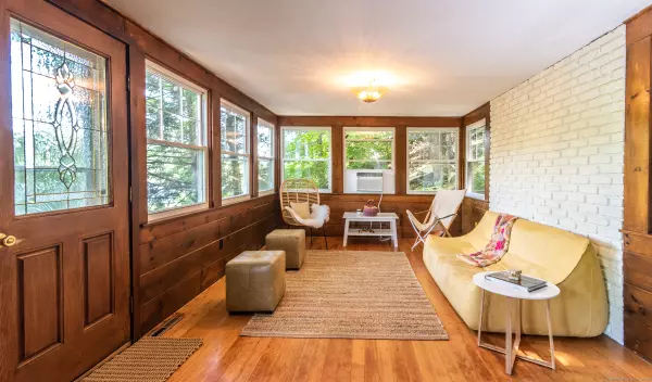 Washington, CT 06777,88 East Shore Road
