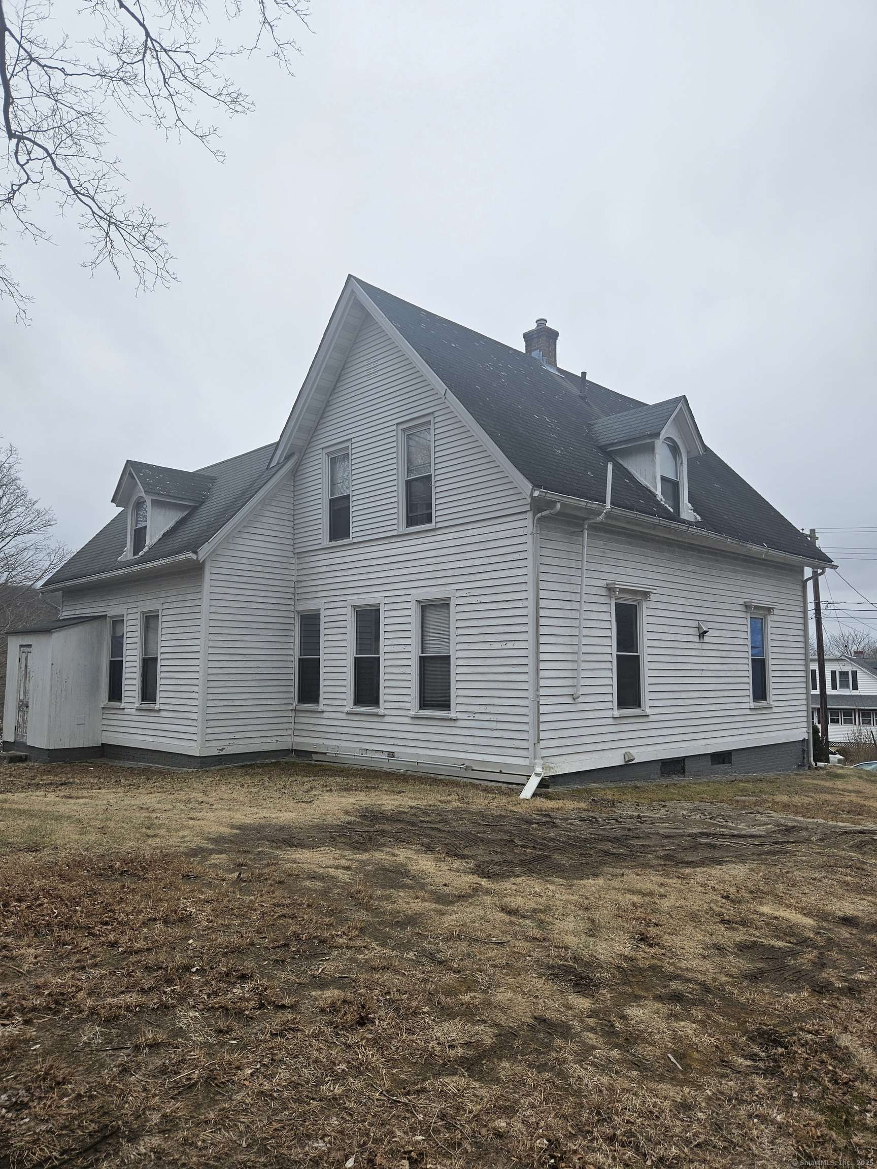 Norwich, CT 06360,21 Mulberry Street