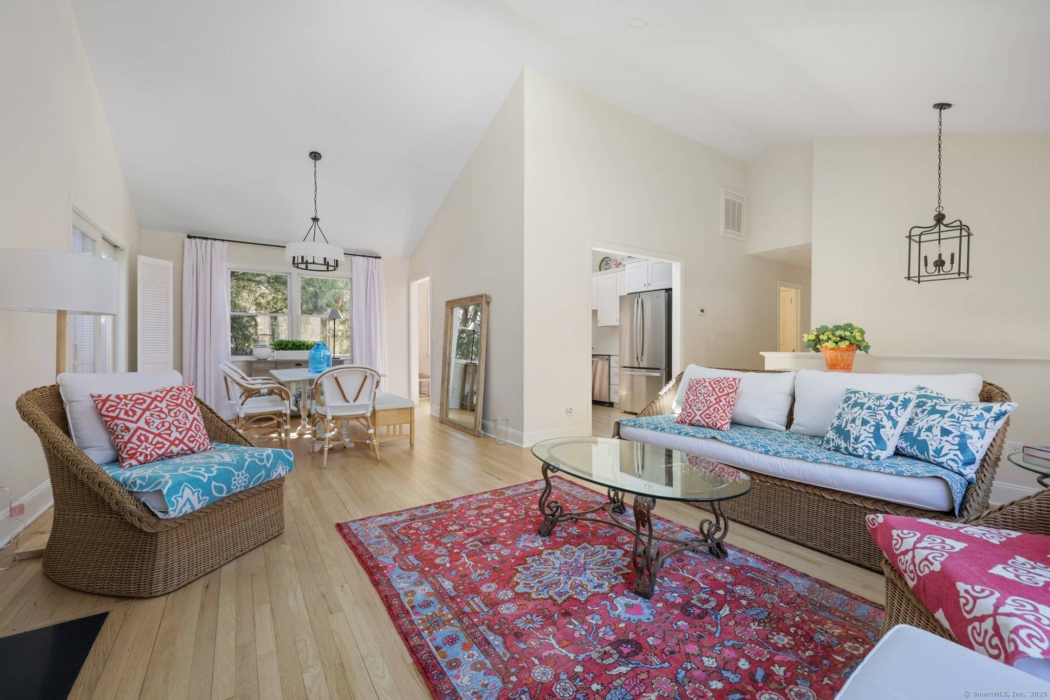 Greenwich, CT 06831,3A Morgan Avenue