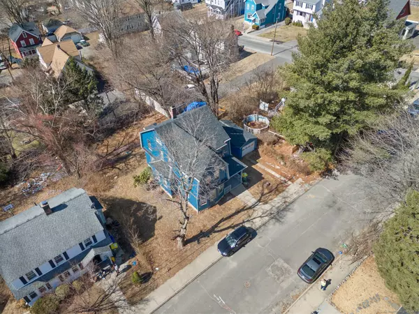 Waterbury, CT 06704,307 Dwight Street