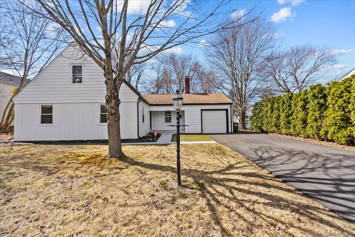 515 Hunting Hill Avenue, Middletown, CT 06457