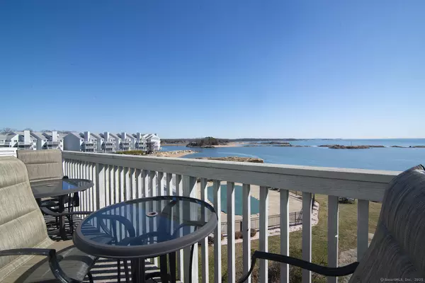 East Haven, CT 06512,1 Mansfield Grove Road #306