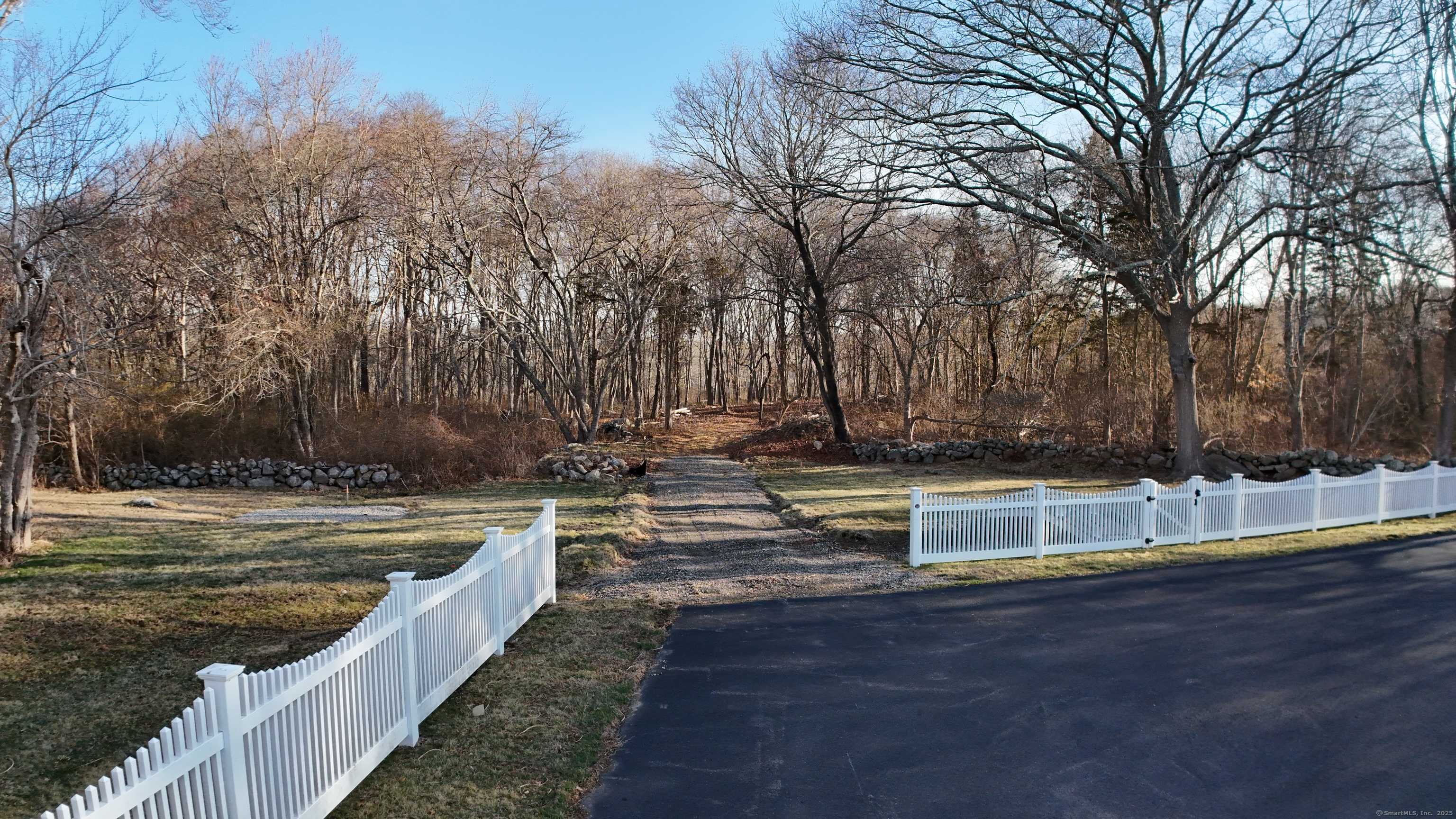 Stonington, CT 06378,17 Old Stonington Road