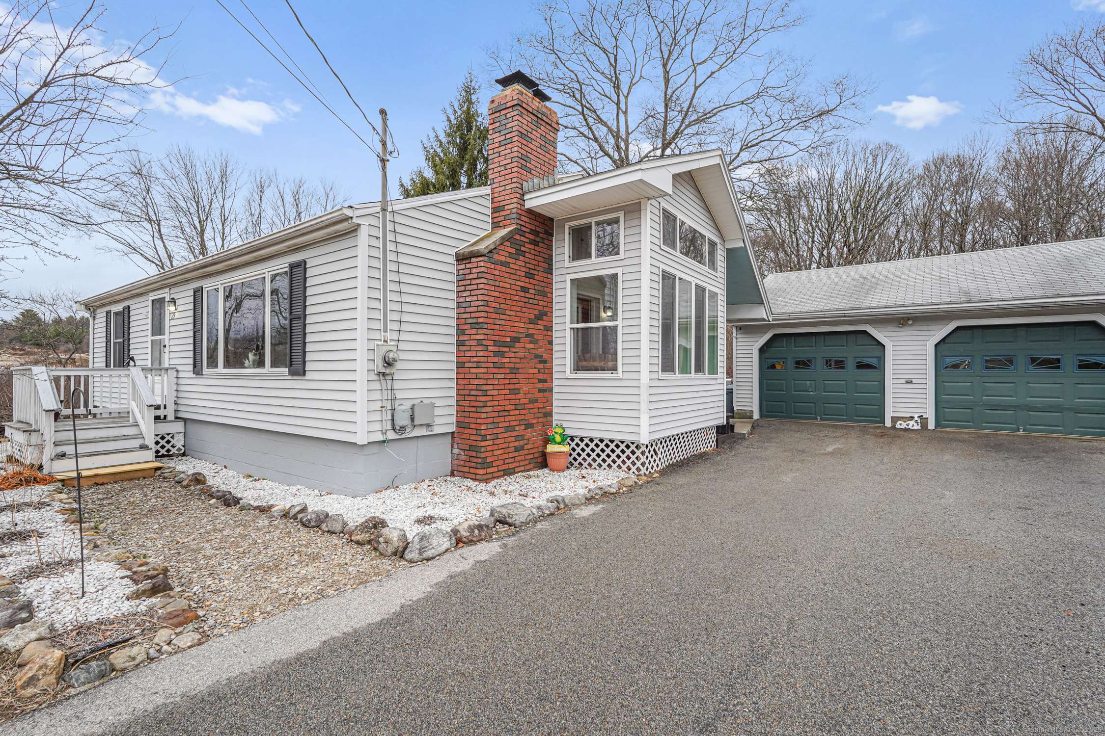 29 Whittemore Road, Thompson, CT 06255
