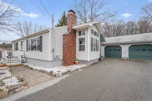 29 Whittemore Road, Thompson, CT 06255