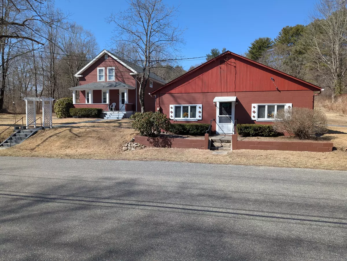 Killingly, CT 06241,29 Pineville Road
