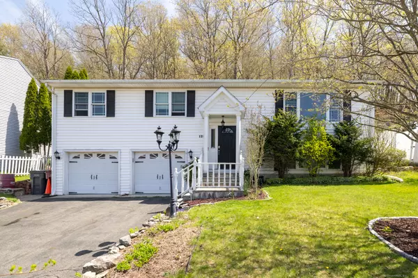 129 High Ridge Road, Naugatuck, CT 06770