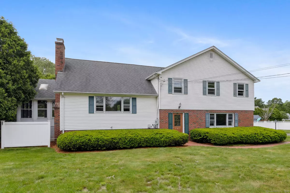 Windsor Locks, CT 06096,41 South Elm Street