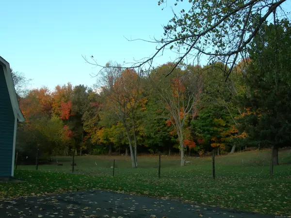 Somers, CT 06071,121 Scully Road