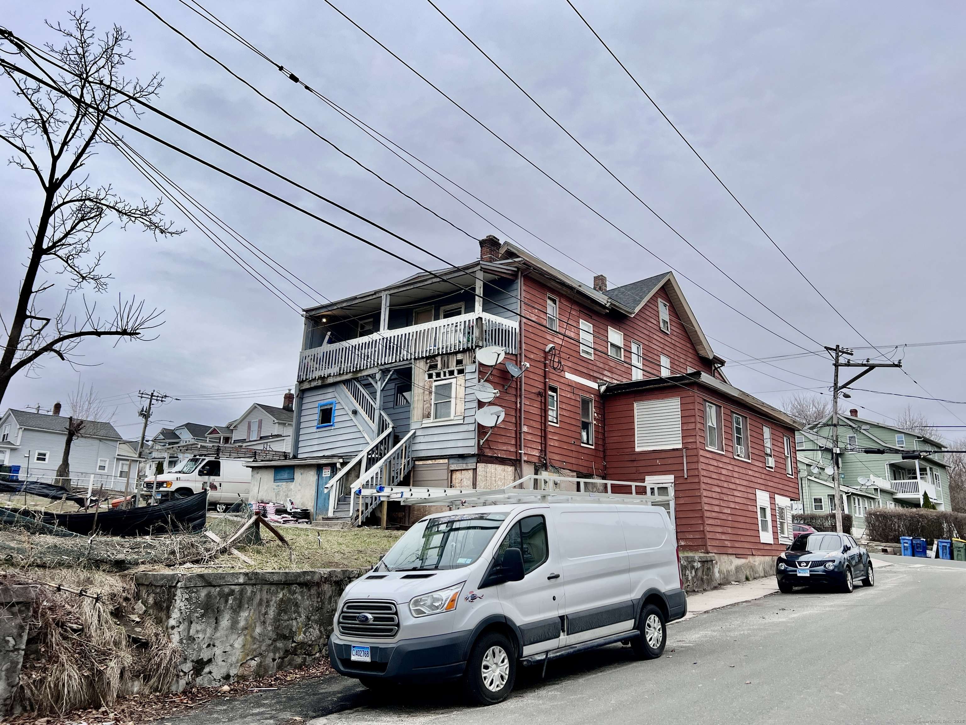 Waterbury, CT 06704,199 Hill Street