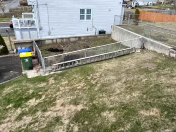 Waterbury, CT 06708,146 Norton Street