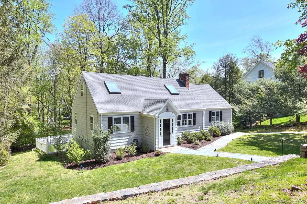 Westport, CT 06880,20 Cranbury Road