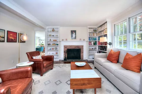 Westport, CT 06880,20 Cranbury Road