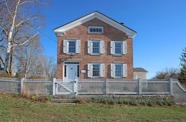 Madison, CT 06443,917 Boston Post Road